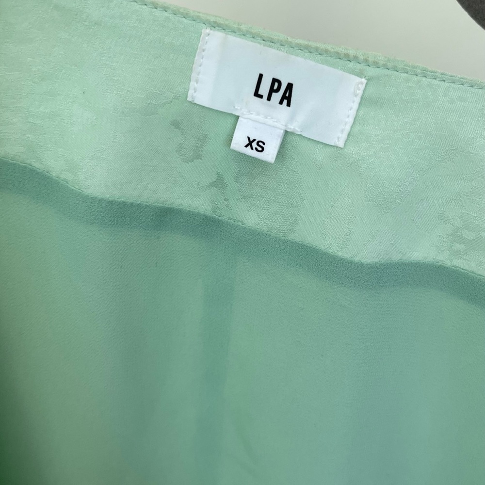 LPA mint green cropped tie blouse - Picture 2 of 3